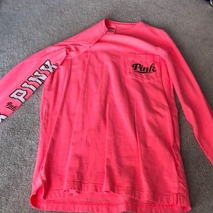 Women’s boyfriend fit long sleeve shirt